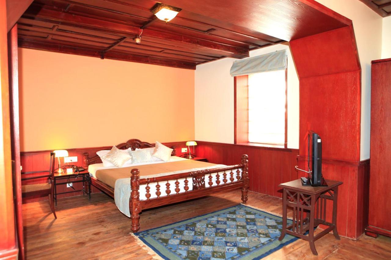 Chevron Fairhavens, Nainital Hotel Buitenkant foto